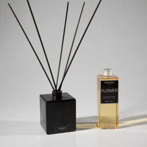 Kit Flower Profumatore per ambiente 500 ml con vaso e rattan